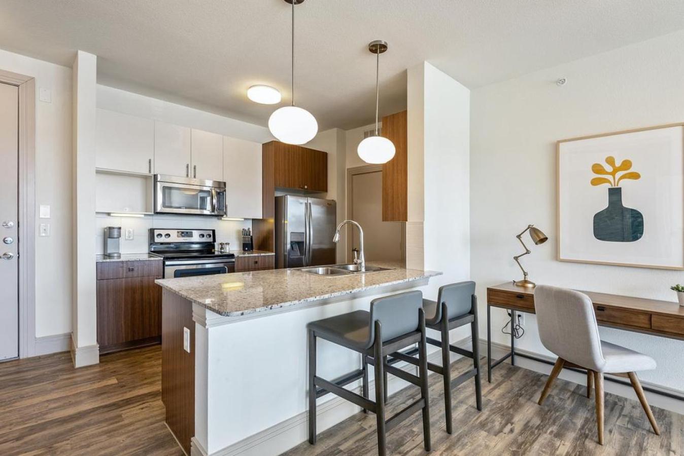 Landing Modern Apartment With Amazing Amenities Μπέρμινχαμ Εξωτερικό φωτογραφία